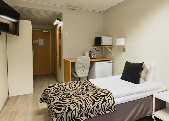 Sorsanpesae מלון